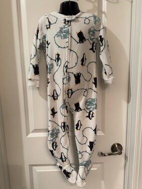 Carters Penguin Holiday Footed Sleeper